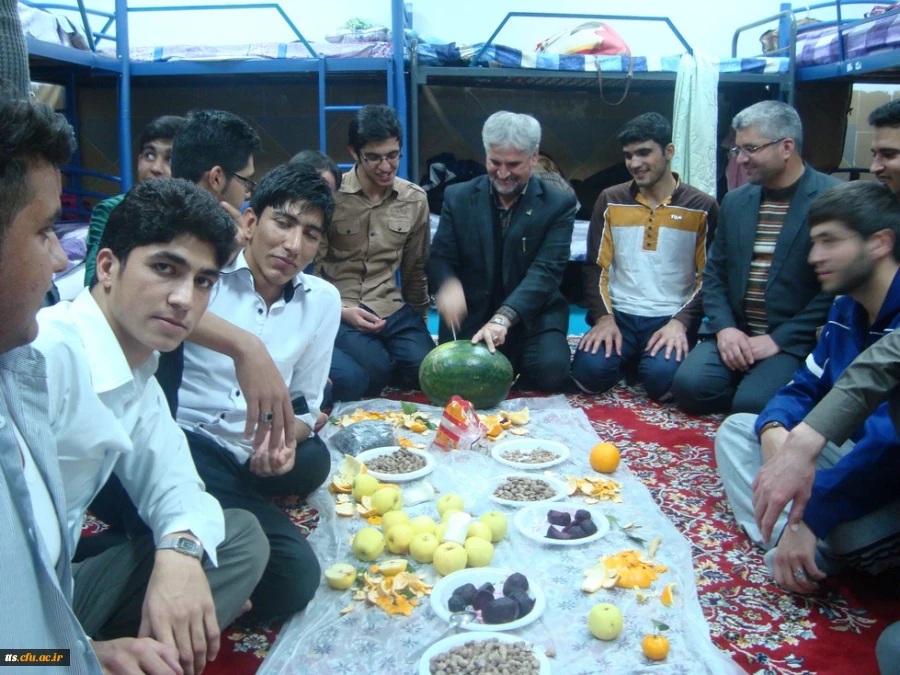 برگزاری مراسم شب یلدا در خوابگاه دانشجویان