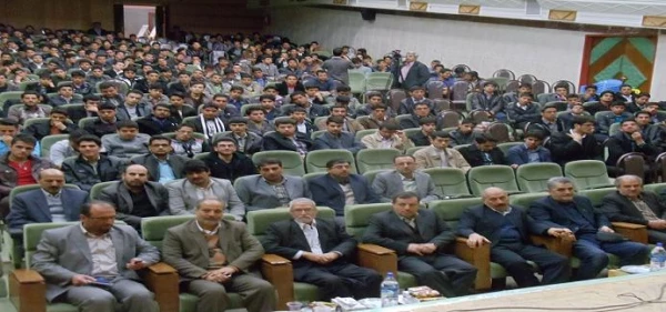 آیین استقبال از دانشجویان جدید الورود