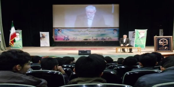 آیین استقبال از دانشجویان جدید الورود