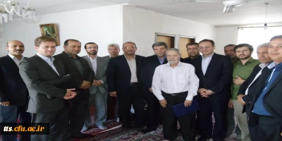 دیدار سرپرست دانشگاه فرهنگیان با حافظ کل قرآن و استاد فرزانه تعلیم و تربیت