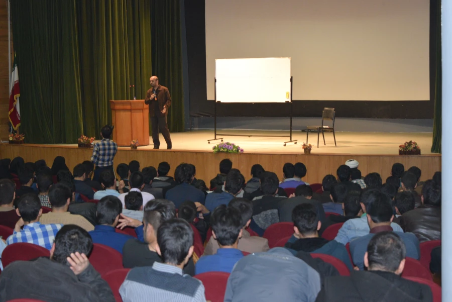 تهیه و تنظیم تصاویر توسط دانشجو امیر بهراد