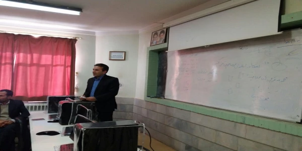 برگزاری دوره آموزشی آسیب های فضای مجازی و شبکه های اجتماعی ویژه کارکنان و اساتید