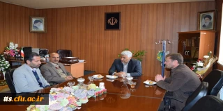 نشست اعضای هیات عملی و اساتید مامور با دکتر بینش