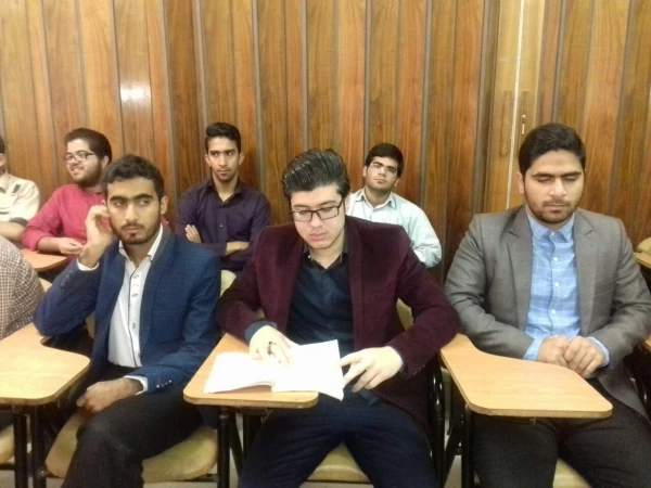 اعزام وشرکت دانشحویان منتخب واحد علامه طباطبایی سبزوار درآزمون های کتبی وشفاهی بخش قرآن وعترت  مرحله استانی  جشنواره فرهنگی دانشجویان دانشگاه  فرهنگیان در محل پردیس شهید بهشتی مشهد مقدس  در روز دوشنبه بیست وپنجم اردیبهشت  ماه . 2