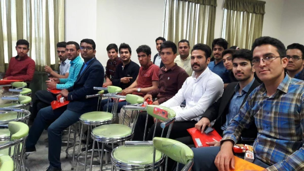 برگزاری کارگاه آموزشی سفیران سلامت  باشرکت  دانشجویان اعضای کانون  آموزش وارتقا سلامت  4