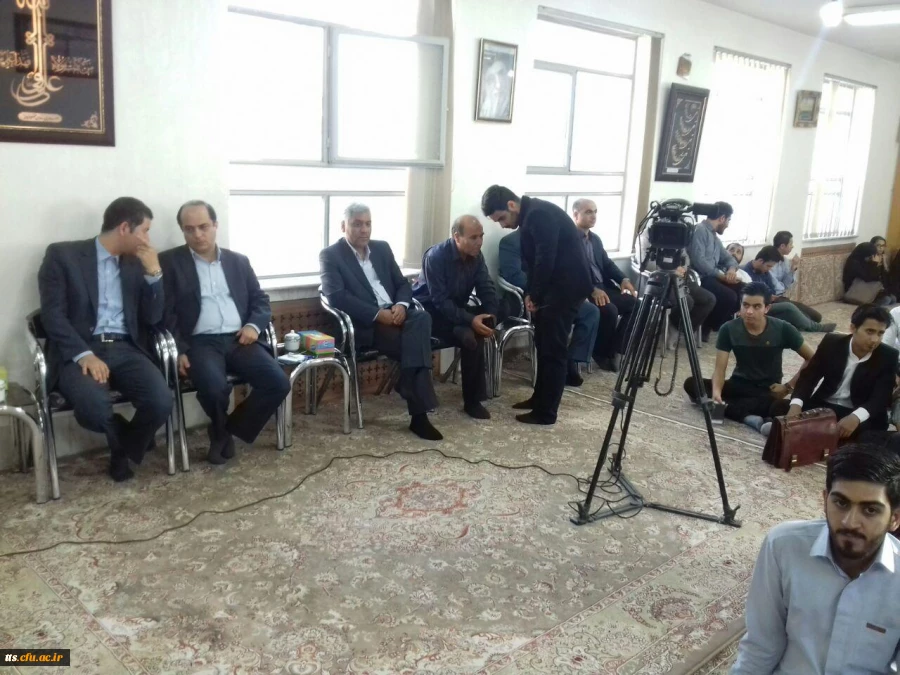 دیدار صمیمی وجلسه  مسولین وجمعی از نمایندگان تشکل های دانشجویی دانشگاه فرهنگیان واحد علامه طباطبایی سبزوار با امام جمعه سبزوار. 2