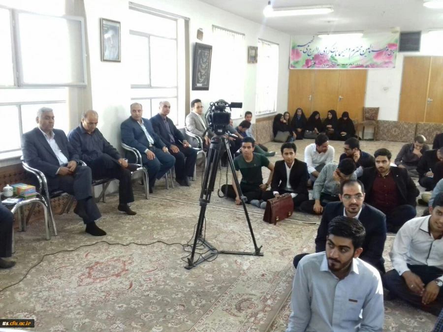 دیدار صمیمی وجلسه  مسولین وجمعی از نمایندگان تشکل های دانشجویی دانشگاه فرهنگیان واحد علامه طباطبایی سبزوار با امام جمعه سبزوار. 3