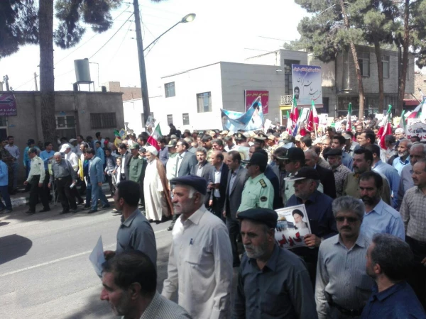 شرکت مسئولین  ،همکاران، استادان ودانشجویان  دانشگاه فرهنگیان واحد علامه طباطبایی سبزوار درراهپیمایی سراسری روز جهانی قدس 3