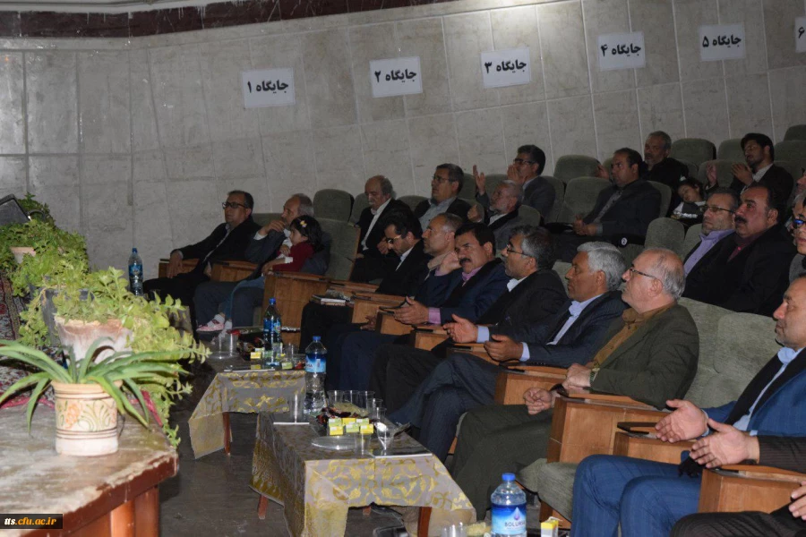 شرکت مسولین، همکاران ، استادان و دانشجویان واحد علامه طباطبایی سبزوار در شب شعر عاشورایی صفیر عشق 4