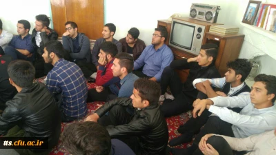 بازدید دانشجویی از خانه موزه شهید فرومندی