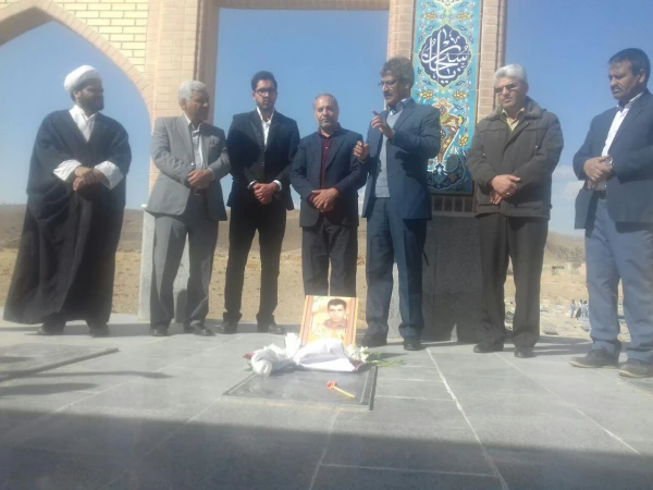 تجدید میثاق با شهدا  دردهه فجر 4