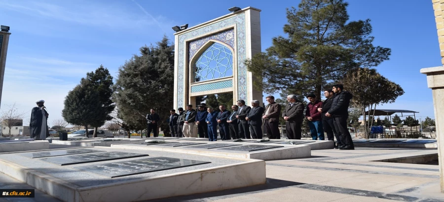 تجدید میثاق با شهدای انقلاب 5