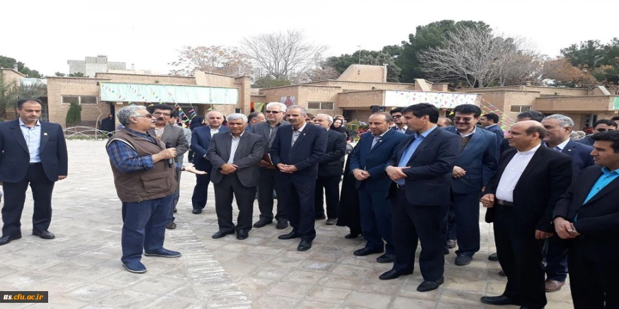 به مناسبت سالروز میلاد با سعادت حضرت فاطمه زهرا (س) 

حضور مسئولین دانشگاه فرهنگیان سبزوار در موسسه خیریه سالمندان مادر سبزوار 7