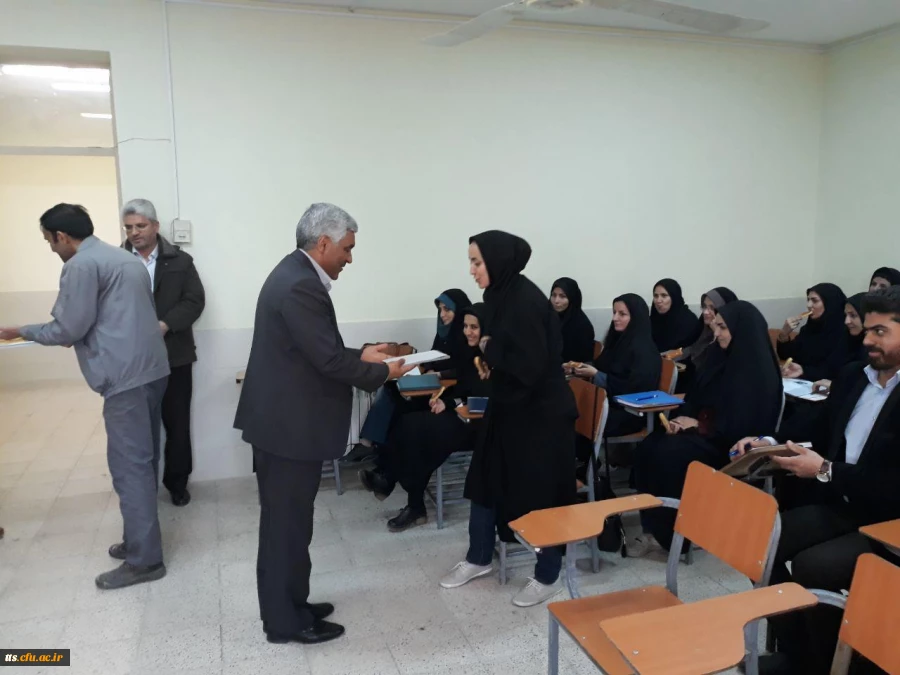 تجلیل از دانشجو معلمان خواهر دانشگاه فرهنگیان سبزوار همزمان با سالروز ولادت حضرت زهرا (س) و روز زن                       2