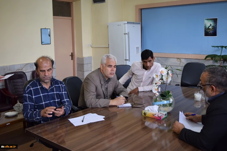 برگزاری جلسه هماهنگی مسئولین مرکز ، سرپرستان و نمایندگان شورای صنفی  3