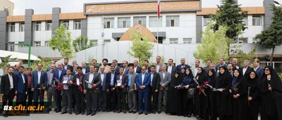 همزمان با جشن میلاد حضرت ولی عصر(عج) و هفته بزرگداشت مقام معلم انجام شد:
انتخاب آقای علی رضا فرداد کارشناس هوشمند سازی مرکز به عنوان کارمند نمونه استانی