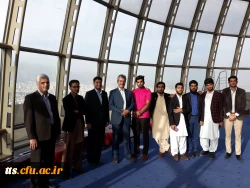 بازدید دانشجویان دانشگاه فرهنگیان سبزوار ازسی ویکمین نمایشگاه کتاب تهران 2