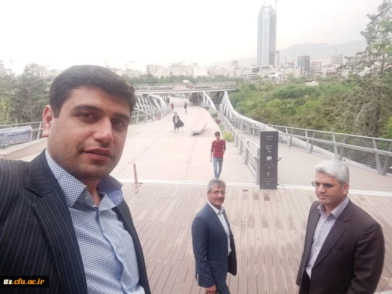 بازدید دانشجویان دانشگاه فرهنگیان سبزوار ازسی ویکمین نمایشگاه کتاب تهران 5