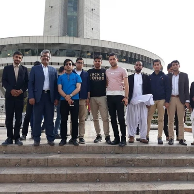 بازدید دانشجویان دانشگاه فرهنگیان سبزوار ازسی ویکمین نمایشگاه کتاب تهران 16