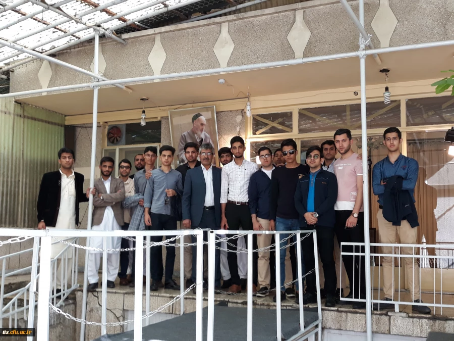 حضور دانشجویان در نمایشگاه بین المللی کتاب تهران  5