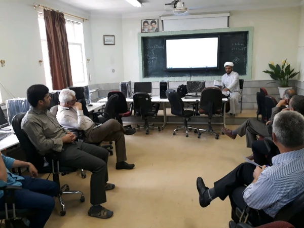 برگزاری دوره های آموزشی احکام نماز و اکسل ویژه کارکنان مرکز علامه طباطبایی سبزوار 2