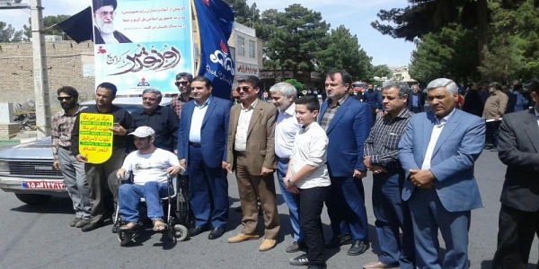 حضور مسئولین و دانشجویان در راه پیمایی روز قدس 2