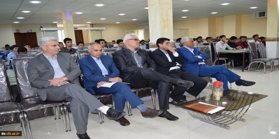 جلسه توجیهی دانشجویان جدید الورود با حضور مسئولین و کارشناسان دانشگاه فرهنگیان سبزوار 7