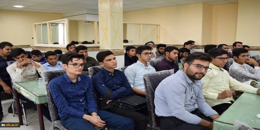جلسه توجیهی دانشجویان جدید الورود با حضور مسئولین و کارشناسان دانشگاه فرهنگیان سبزوار 13