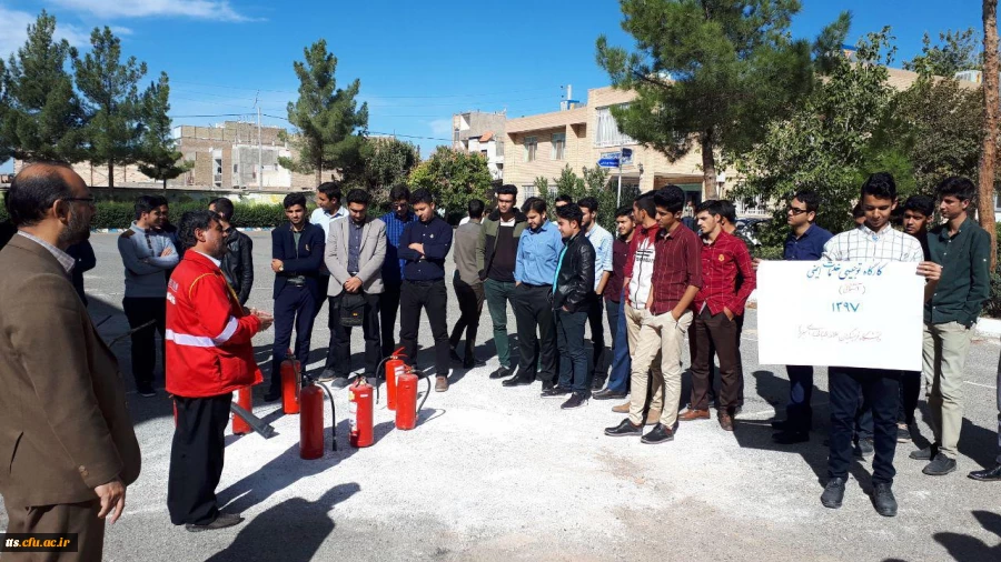 برگزاری کارگاه آموزشی اطفاء حریق  7