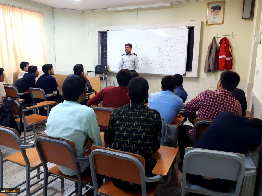 برگزاری کارگاه آموزشی اطفاء حریق  11