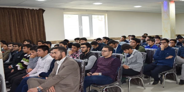 جلسه تکریم و معارفه بسیج دانشجویی همزمان با برگزاری جشن هفته وحدت 5