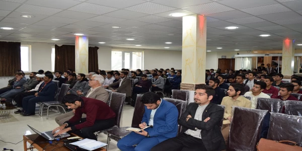 جلسه تکریم و معارفه بسیج دانشجویی همزمان با برگزاری جشن هفته وحدت 6