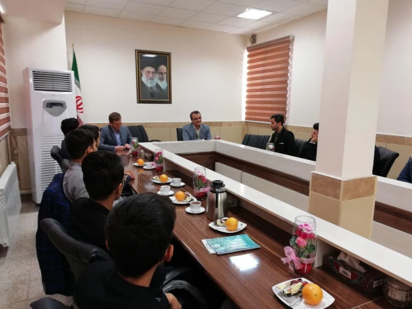 شرکت دانشجویان ورودی 95 در مراسم کارورزی 2