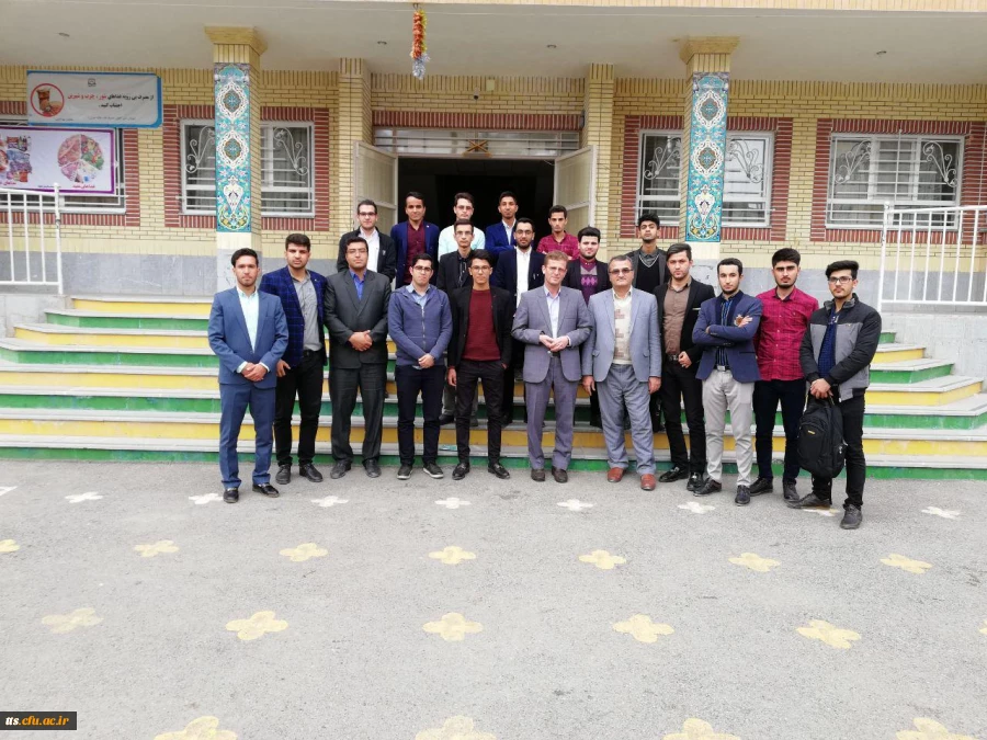 شرکت دانشجویان ورودی 95 در مراسم کارورزی 3