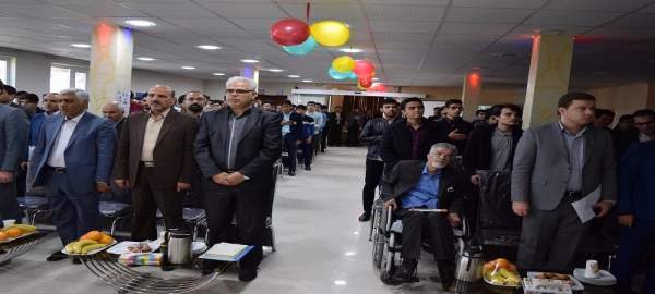 برگزاری مراسم گرامیداشت روز دانشجو در مرکز علامه طباطبایی سبزوار 3