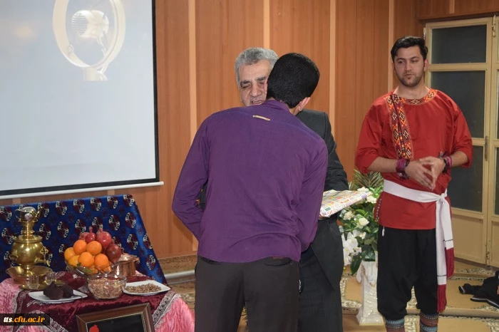 مراسم شب یلدا در مرکز علامه طباطبایی سبزوار  6