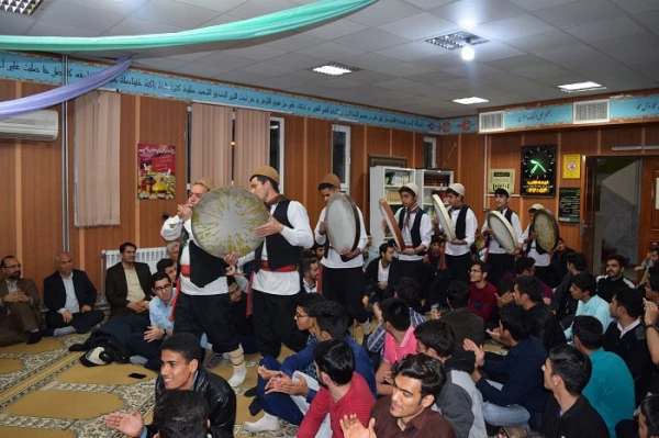 مراسم شب یلدا در مرکز علامه طباطبایی سبزوار 7