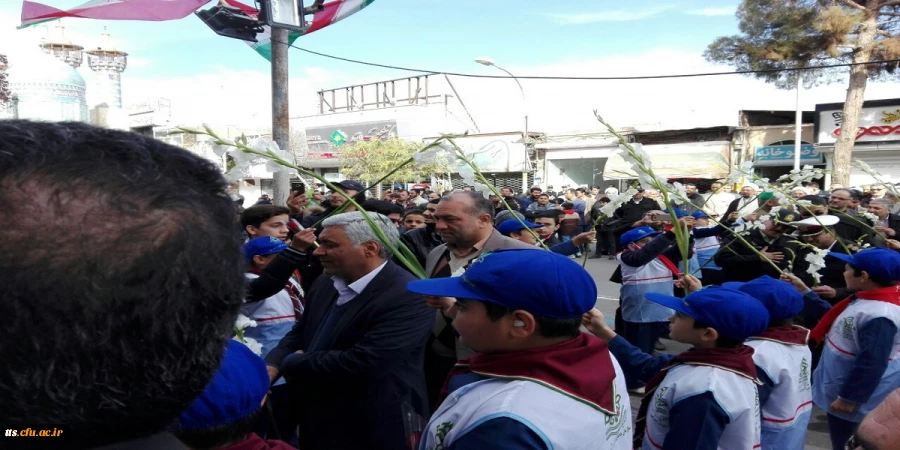 حضور مسئولین دانشگاه فرهنگیان سبزوار در مراسم آغاز چهلمین سالگرد پیروزی انقلاب اسلامی ایران  5