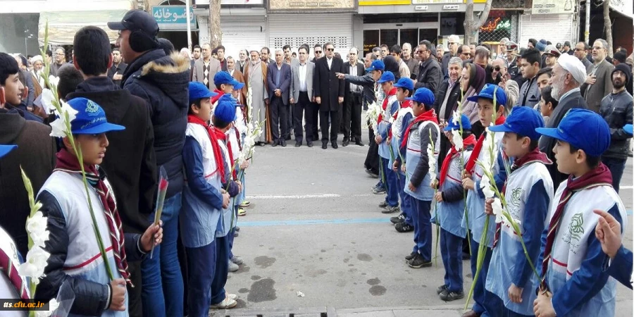 حضور مسئولین دانشگاه فرهنگیان سبزوار در مراسم آغاز چهلمین سالگرد پیروزی انقلاب اسلامی ایران 7