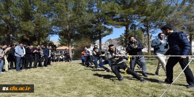 برگزاری مسابقات طناب کشی ویژه دانشجویان