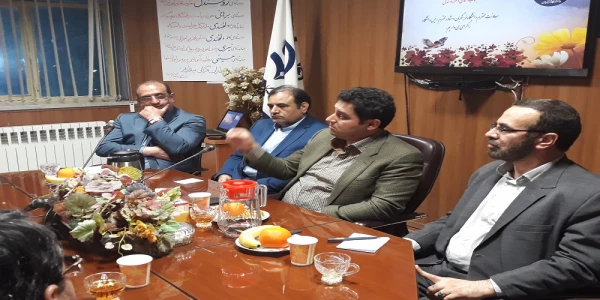 حضور دکتر روشندل معاون آموزشی دانشگاه فرهنگیان کشور در واحد علامه طباطبایی سبزوار

سیاست  دانشگاه فرهنگیان ، توسعه کمی و کیفی مراکز در سطح کشور است  4