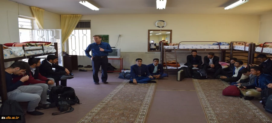 بازدید دانشجو معلمان دانشگاه فرهنگیان سبزوار از نمایشگاه کتاب تهران 9