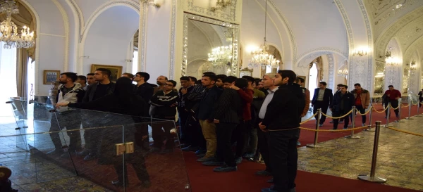 حضور دانشجو معلمان دانشگاه فرهنگیان سبزوار در نمایشگاه کتاب تهران 6