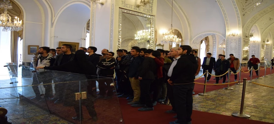 حضور دانشجو معلمان دانشگاه فرهنگیان سبزوار در نمایشگاه کتاب تهران 6