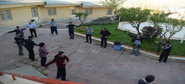 حضور دانشجو معلمان دانشگاه فرهنگیان سبزوار در نمایشگاه کتاب تهران 7