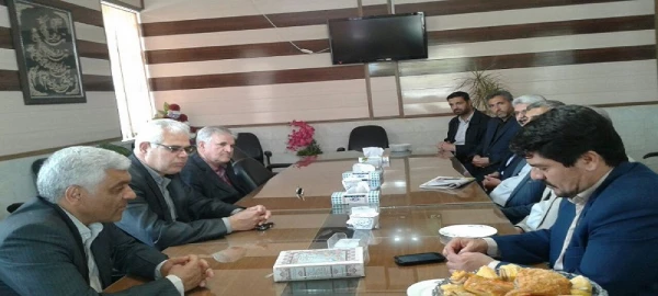 نشست روسای دانشگاه فرهنگیان سبزوار و اداره آموزش و پرورش شهرستان جوین در حاشیه دیدار با مدارس نومعلمان منطقه 2