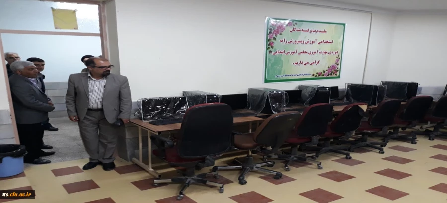 حضور دکتر عظیمی مدیرکل برنامه ریزی فرهنگی و اجتماعی دانشگاه فرهنگیان کشور 

در حاشیه برگزاری مراسم هفته گرامیداشت مقام معلم و دهه سرآمدی آموزش  2