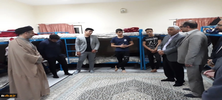 حضور دکتر عظیمی مدیرکل برنامه ریزی فرهنگی و اجتماعی دانشگاه فرهنگیان کشور 

در حاشیه برگزاری مراسم هفته گرامیداشت مقام معلم و دهه سرآمدی آموزش  2