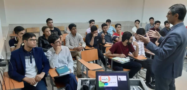 برگزاری کارگاه آموزشی مقابله با استرس و اضطراب با شرکت داوطلبانه دانشجویان دانشگاه فرهنگیان سبزوار 3