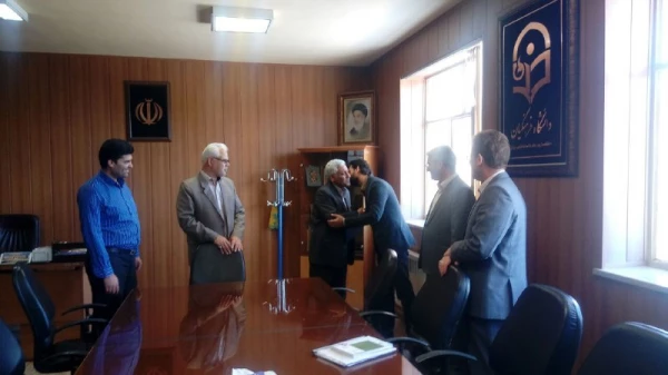 به مناسبت 27 اردیبهشت  روز جهانی روابط عمومی 

تقدیر از مسئول روابط عمومی دانشگاه فرهنگیان سبزوار  3